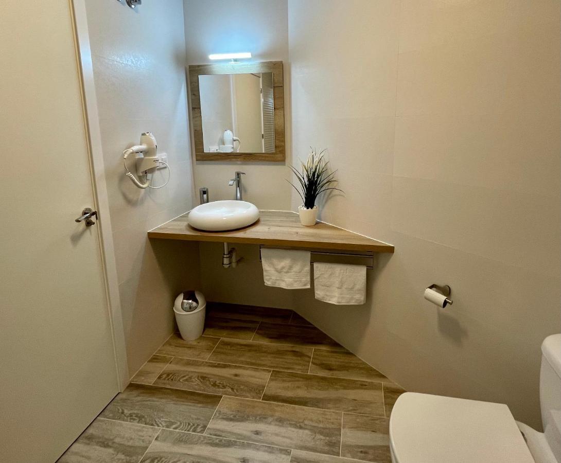 Apartamento Eucalipto Sotillo de la Adrada Exterior photo